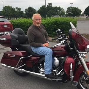 Meet your Posher, Mark